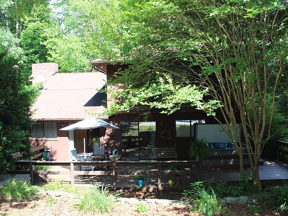 4th image of 300 Leewood Dr
