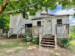 1621 Sartoris Rd, Bessemer, MI 49911