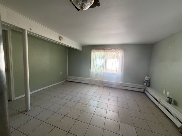 512 Ralph Ave FLOOR 1