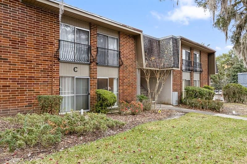 1st image of 1700 SW 16th Ct APT C5
