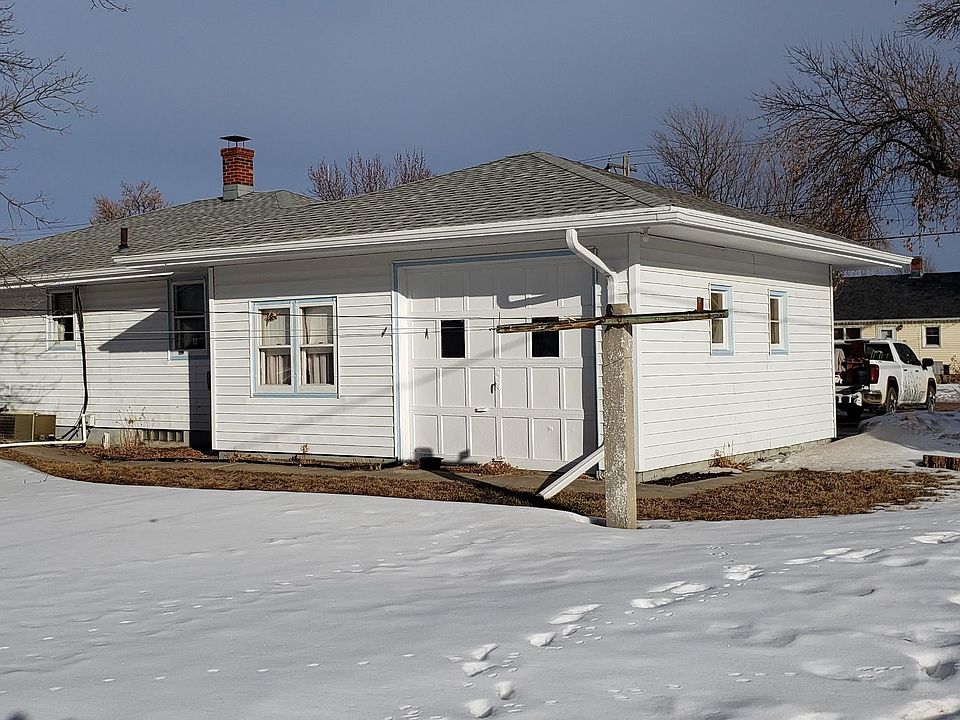 503 S 1st St, Parkston, SD 57366 Zillow