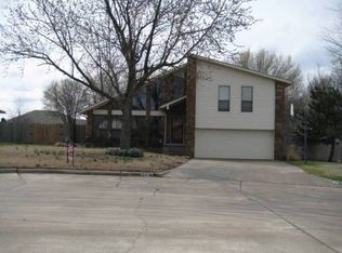 2410 Quail Run Ct, Ardmore, OK 73401