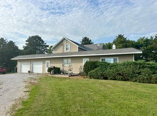 27256 N 2850 East Rd, Chenoa, IL 61726