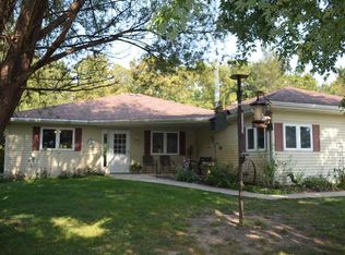 1608 134th Ave, Castalia, IA 52133