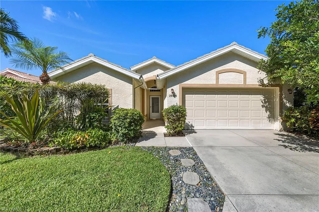 2 bed, 2.0 bath, 1498 sqft, $2,850 — Photo 1