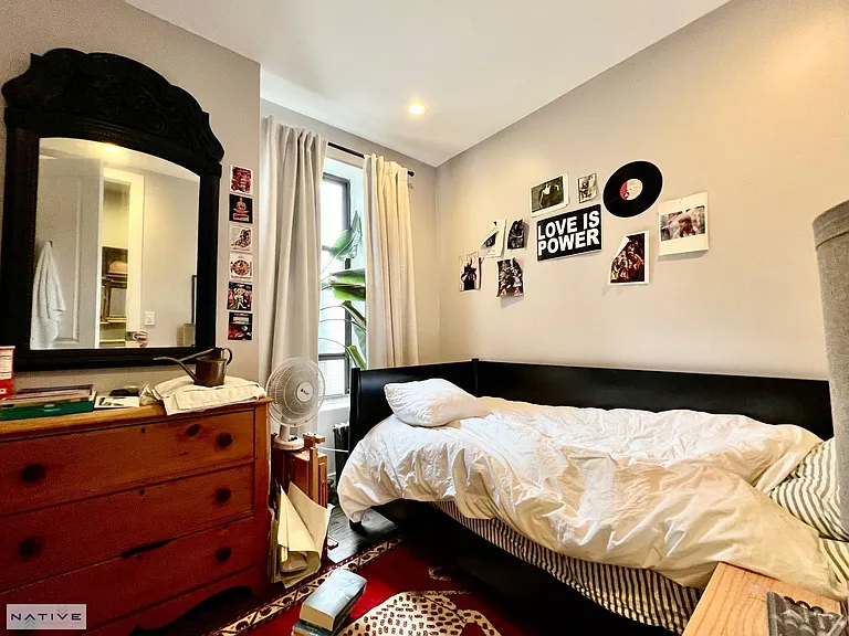 93 India St #1B — Photo 4
