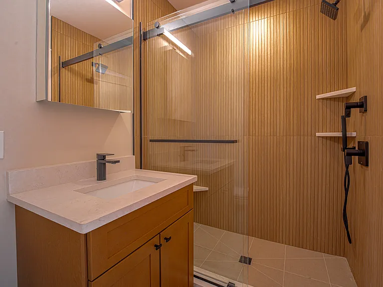 57 Gove St #4B — Photo 17