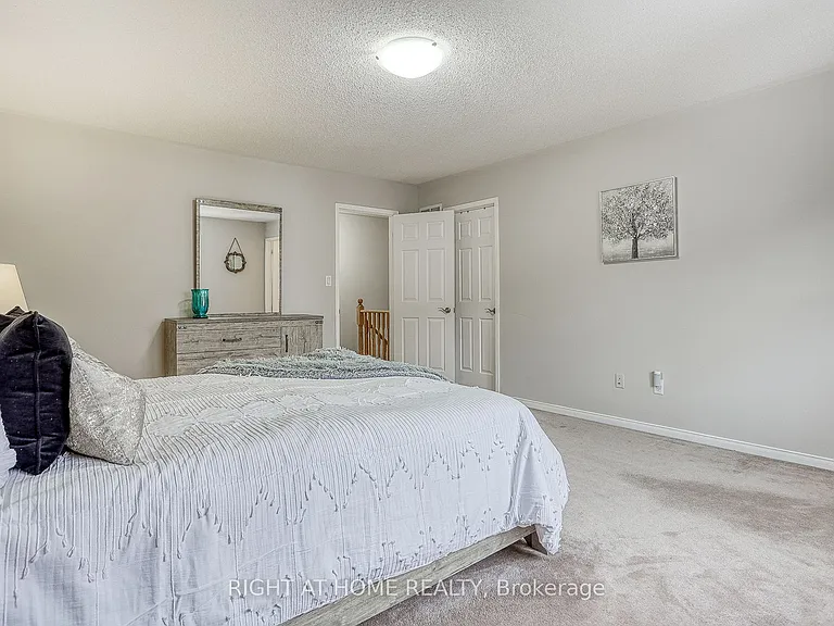 75 Carpendale Cres — Photo 24