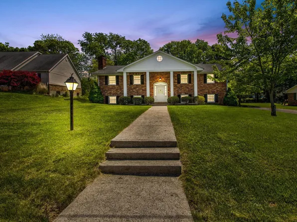 513 Oaklawn Dr, Mount Sterling, KY 40353