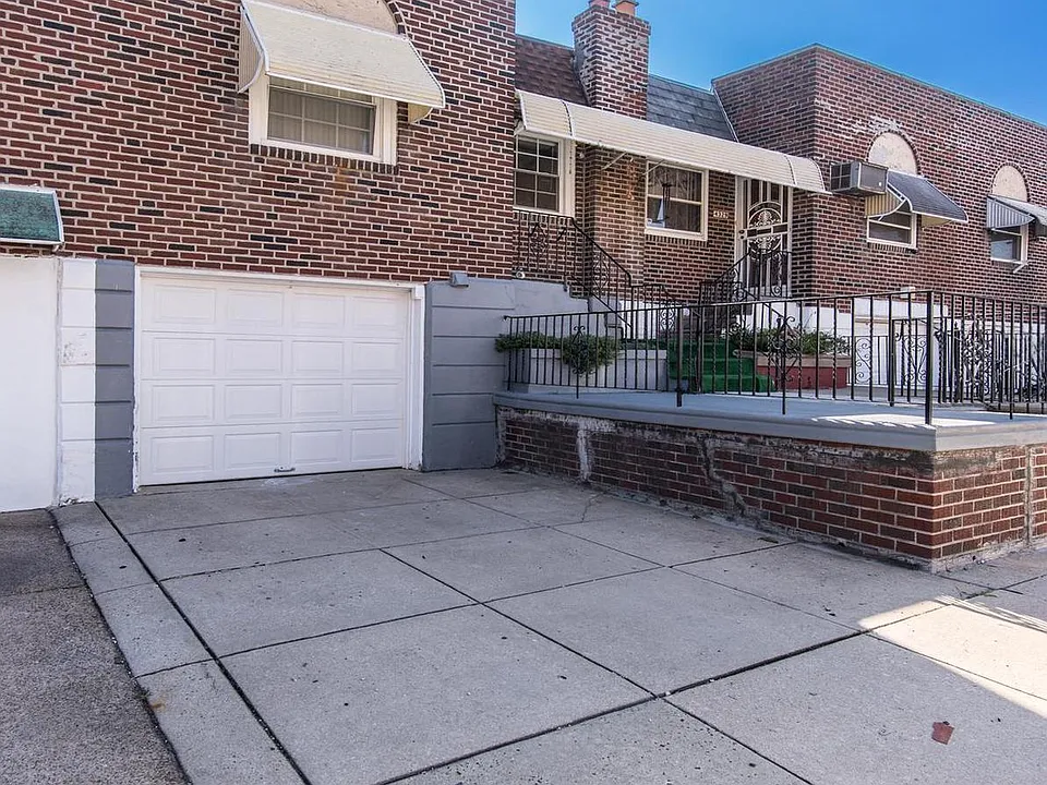 4331 Palmetto St