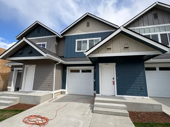 1075 Red Apple Rd, Wenatchee, WA