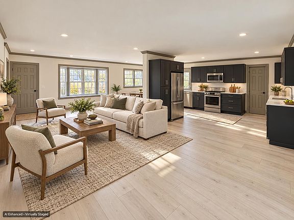 3rd image of 2025 Haven Crest Dr