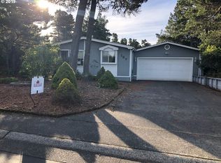 137 43rd Way, Florence, OR 97439