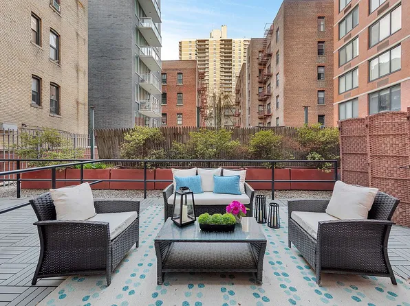 215 W 95th St APT 2N, New York, NY 10025