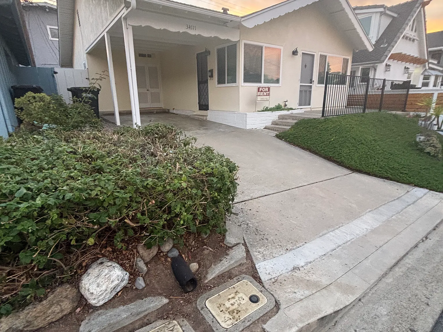 2 bed, 1.5 bath, 947 sqft, $3,500 — Photo 1
