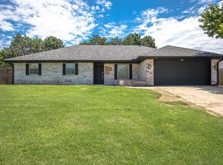 10420 Little Pond Dr, Oklahoma City, OK 73162