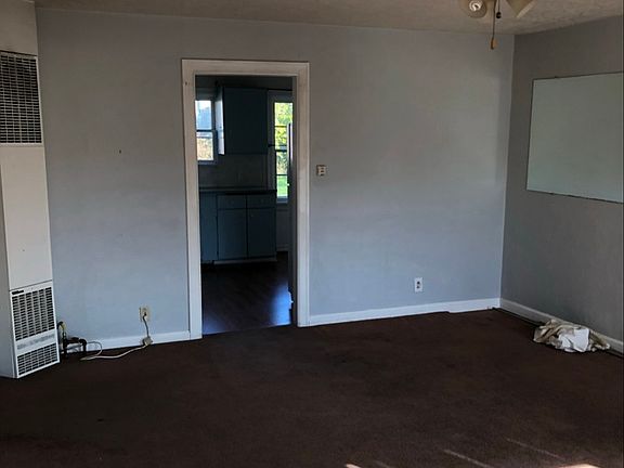 3rd image of 1975 NW Kings Pl Unit A