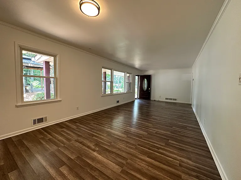 3044 McKenzie Rd — Photo 9