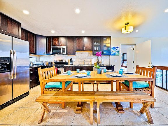 5th image of 714 Whiting Ct #716