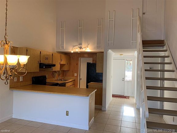 D4B03909-2D40-47A2-A8D5-9CDC31AB3C97