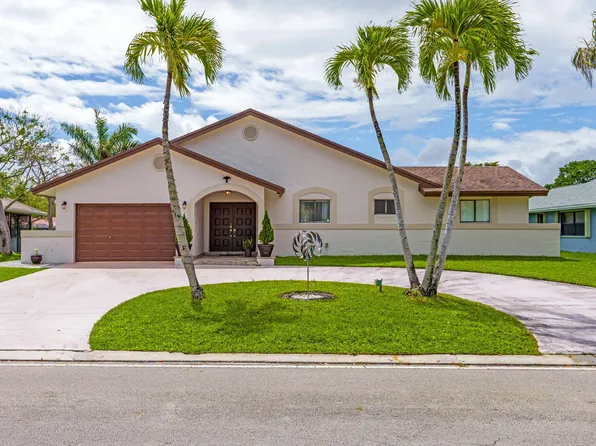 10218 NW 71st Place, Tamarac, FL 33321