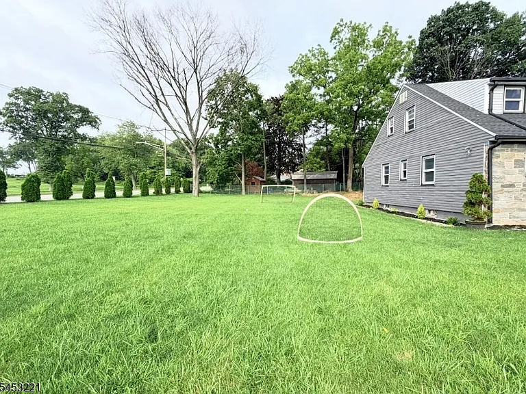 57 Normandy Heights Rd — Photo 20