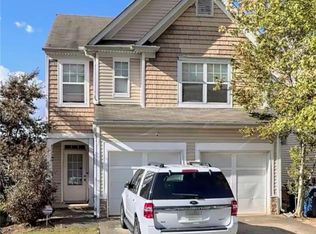 482 Marsh Lake Rd SE, Lawrenceville, GA 30045