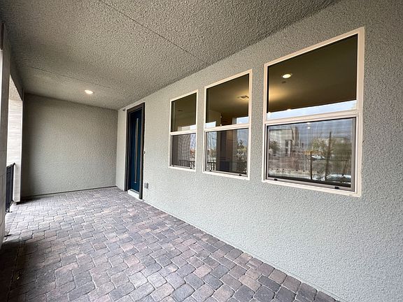 3rd image of 11532 Alpine Cove Ave