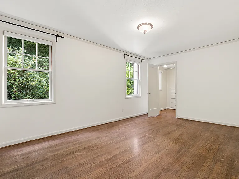 1524 SW Myrtle St — Photo 41