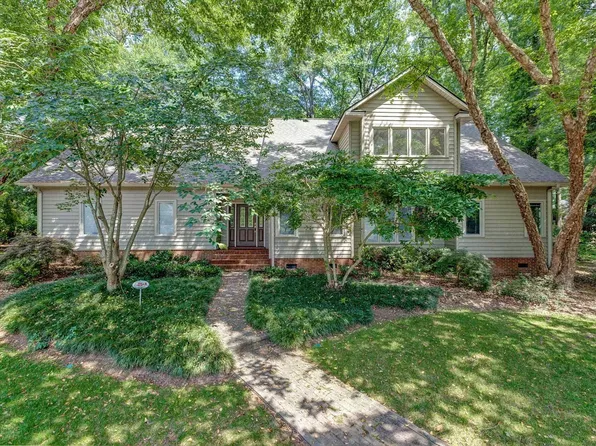 1004 Neely Farm Dr, Simpsonville, SC 29680