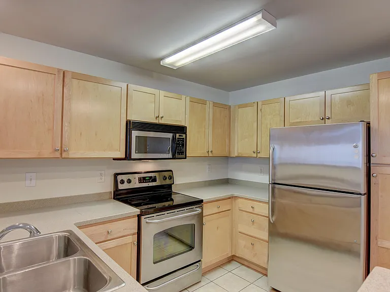 1521 Cadfel Ct #106 — Photo 7