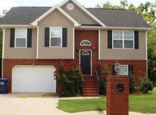 18 Frank Fabris Ln, Rossville, GA 30741
