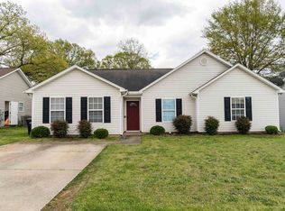 227 Cornerstone Ct, Simpsonville, SC 29681