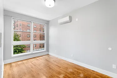 Rented by Safdie Realty Group