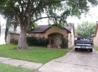 16122 Diamond Ridge Dr, Houston, TX 77053