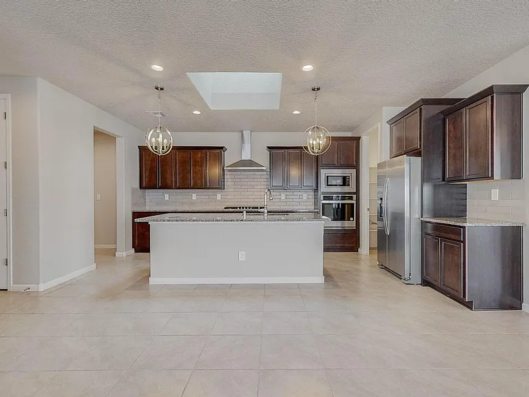 5950 Las Vacas Ct NE — Photo 18
