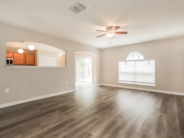 11427 Ivy Flower Loop — Photo 5