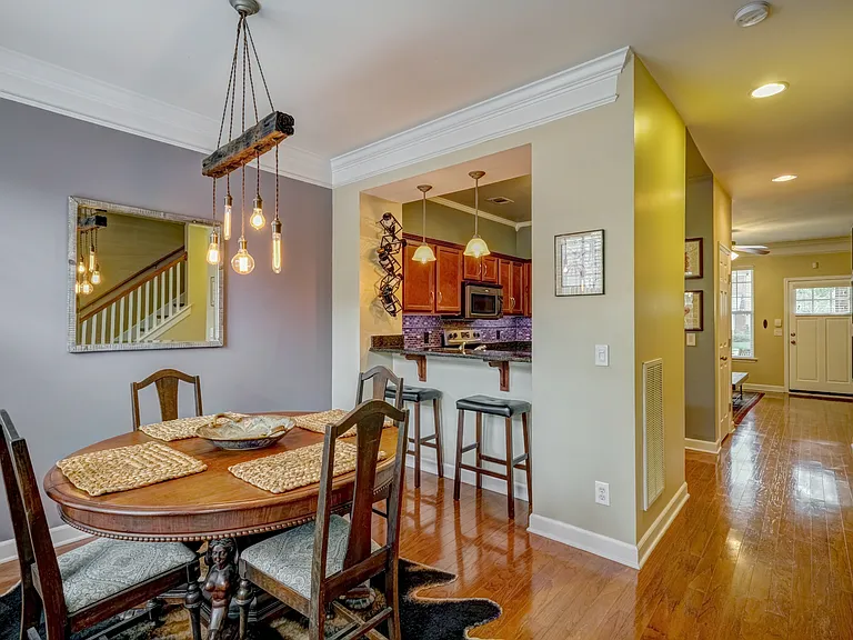 2310 Elliott Ave #502 — Photo 23