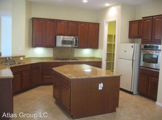 2305 Grenada Lake Ln, Henderson, NV 89044
