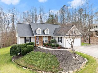 6940 Autumn Hills Dr, Cumming, GA 30028