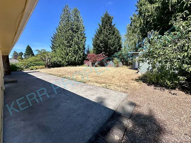 15418 SE Meadowlark Ln — Photo 16