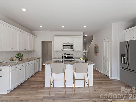 7th image of this home