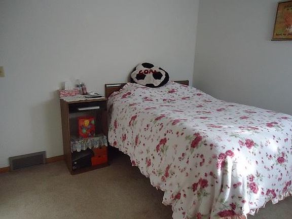 2nd image of 5709 S 104th St #5711