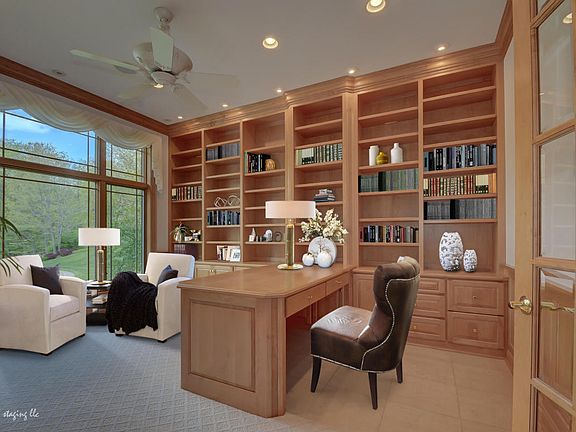 5th image of 4782 Rolling Hills Dr