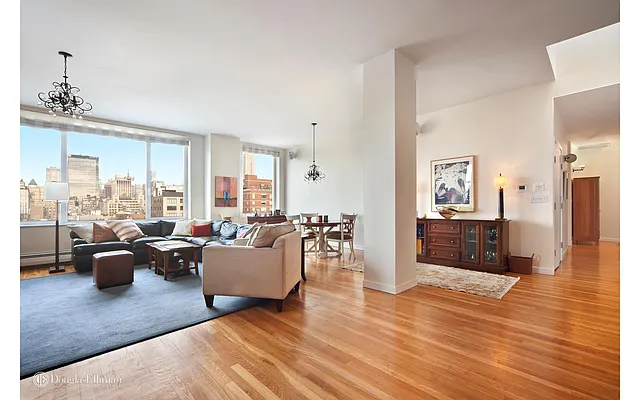 Rented by Douglas Elliman | media 21