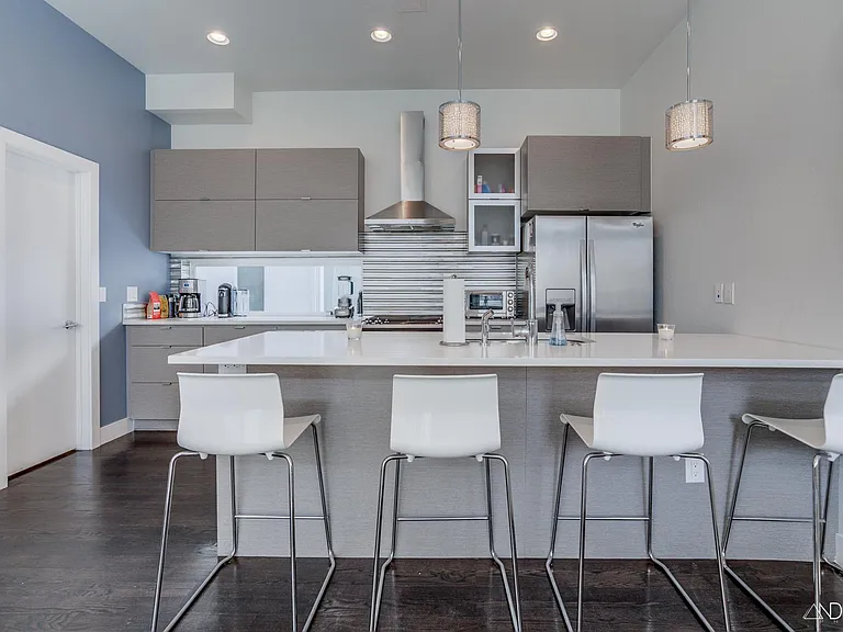2804 W 25th Ave — Photo 5