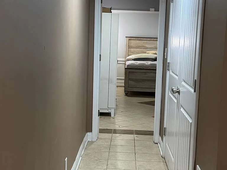 1715 W Crocus Dr — Photo 24
