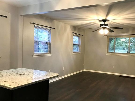 5th image of 7470 Gracely Dr
