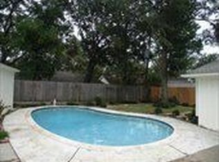 2626 Pomeran Dr, Houston, TX 77080