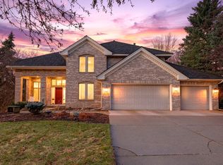 4285 Rosewood Ln N, Plymouth, MN 55442